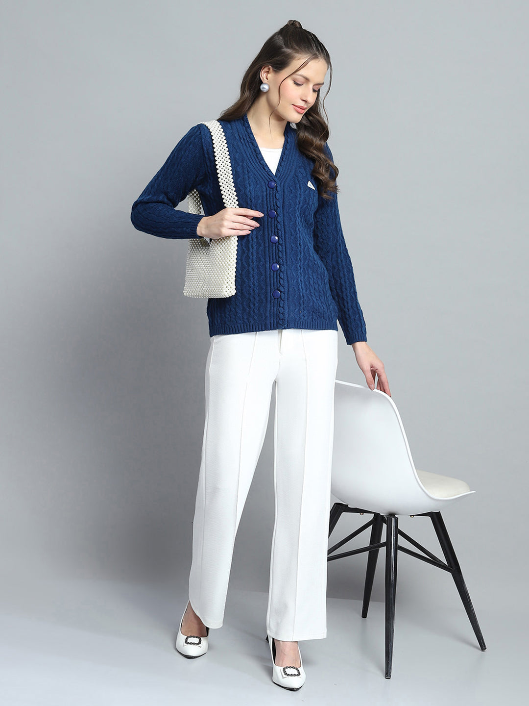 Women Blue Self Design V Neck Full Sleeve Cardigan
