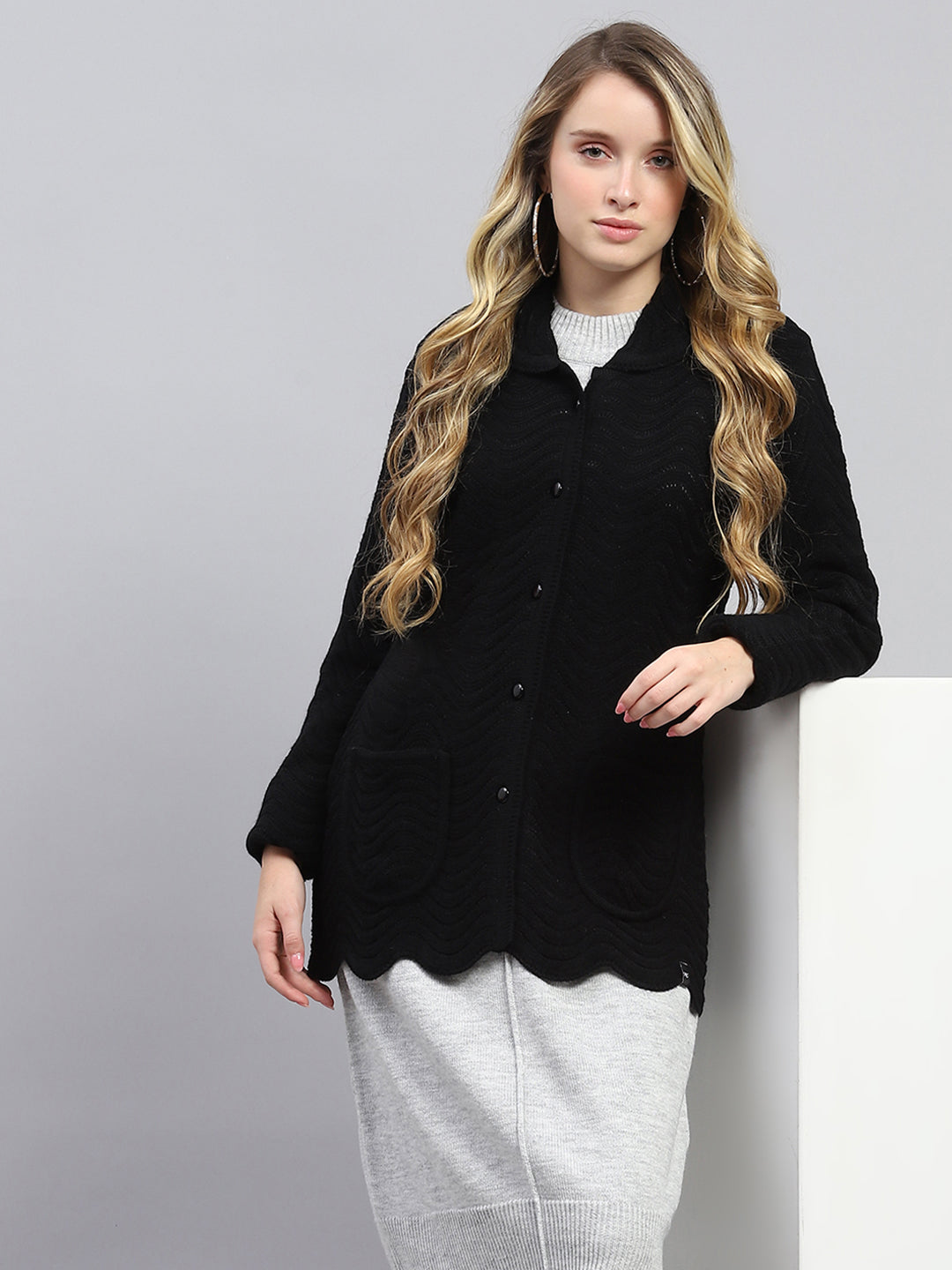 Women Black Self Design Collar Full Sleeve Cardigan