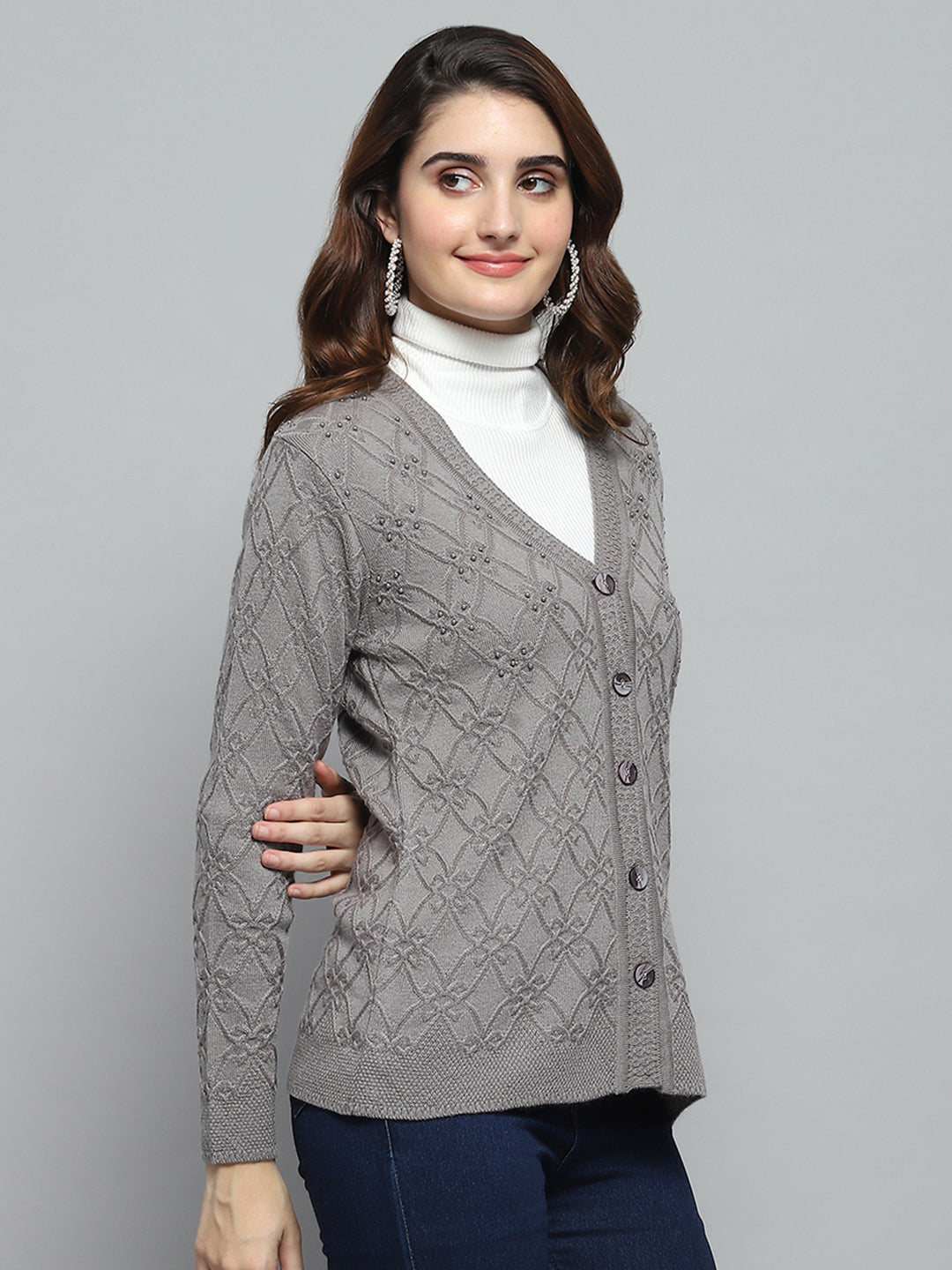 Women Grey Self Design V Neck Full Sleeve Cardigan