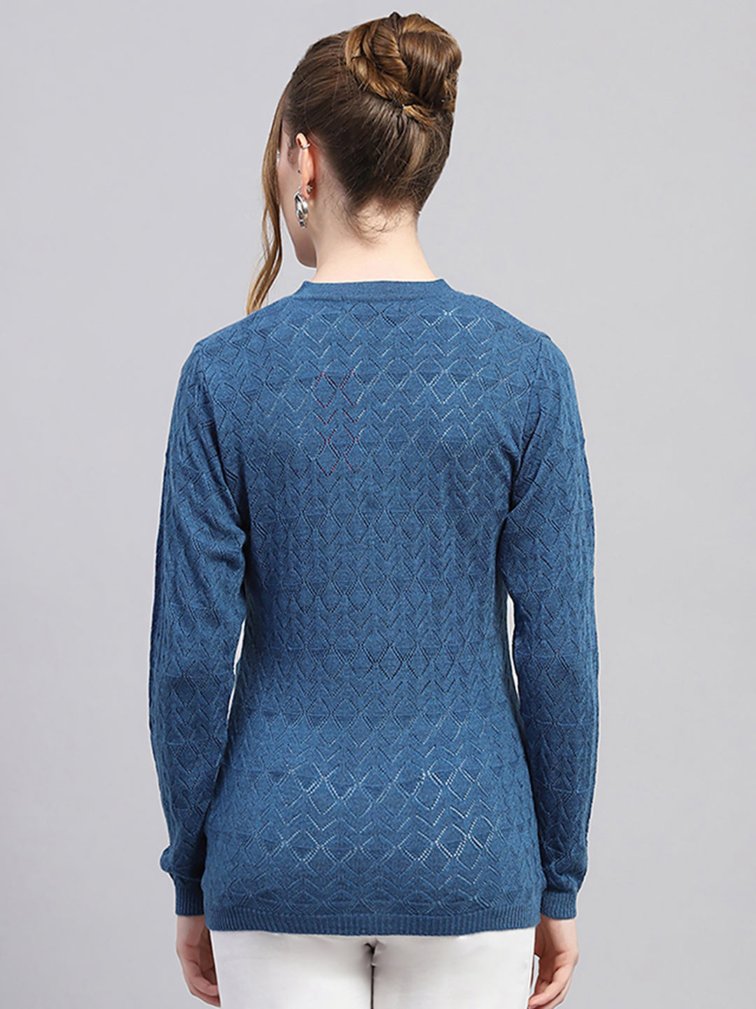 Women Blue Self Design V Neck Full Sleeve Cardigan