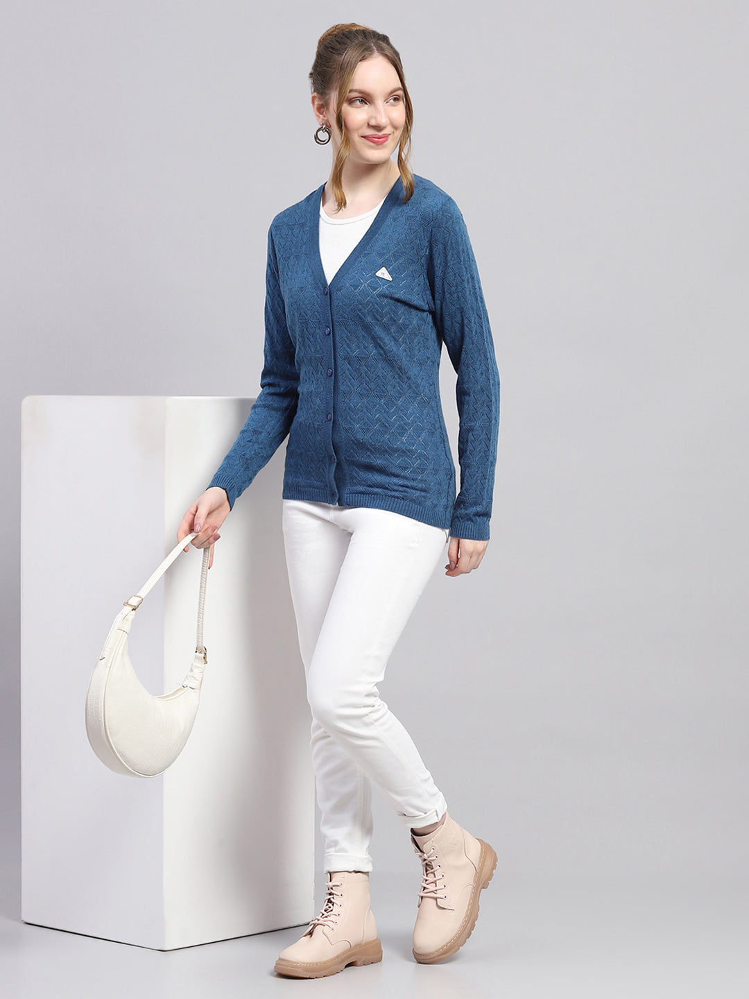 Women Blue Self Design V Neck Full Sleeve Cardigan