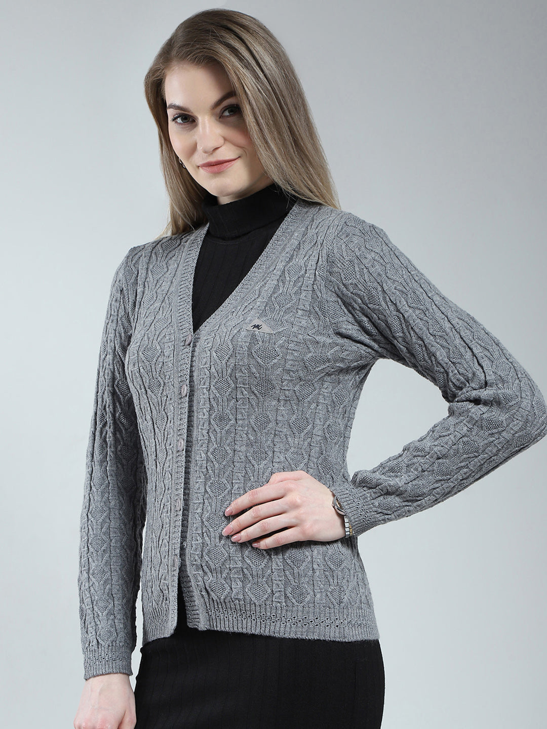Women Grey Self Design V Neck Full Sleeve Cardigan