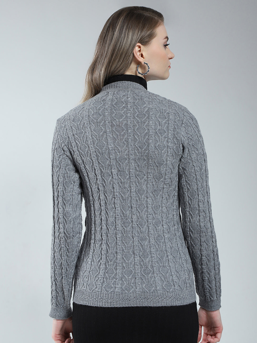 Women Grey Self Design V Neck Full Sleeve Cardigan
