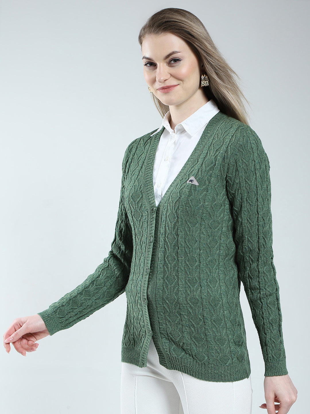 Women Green Self Design V Neck Full Sleeve Cardigan
