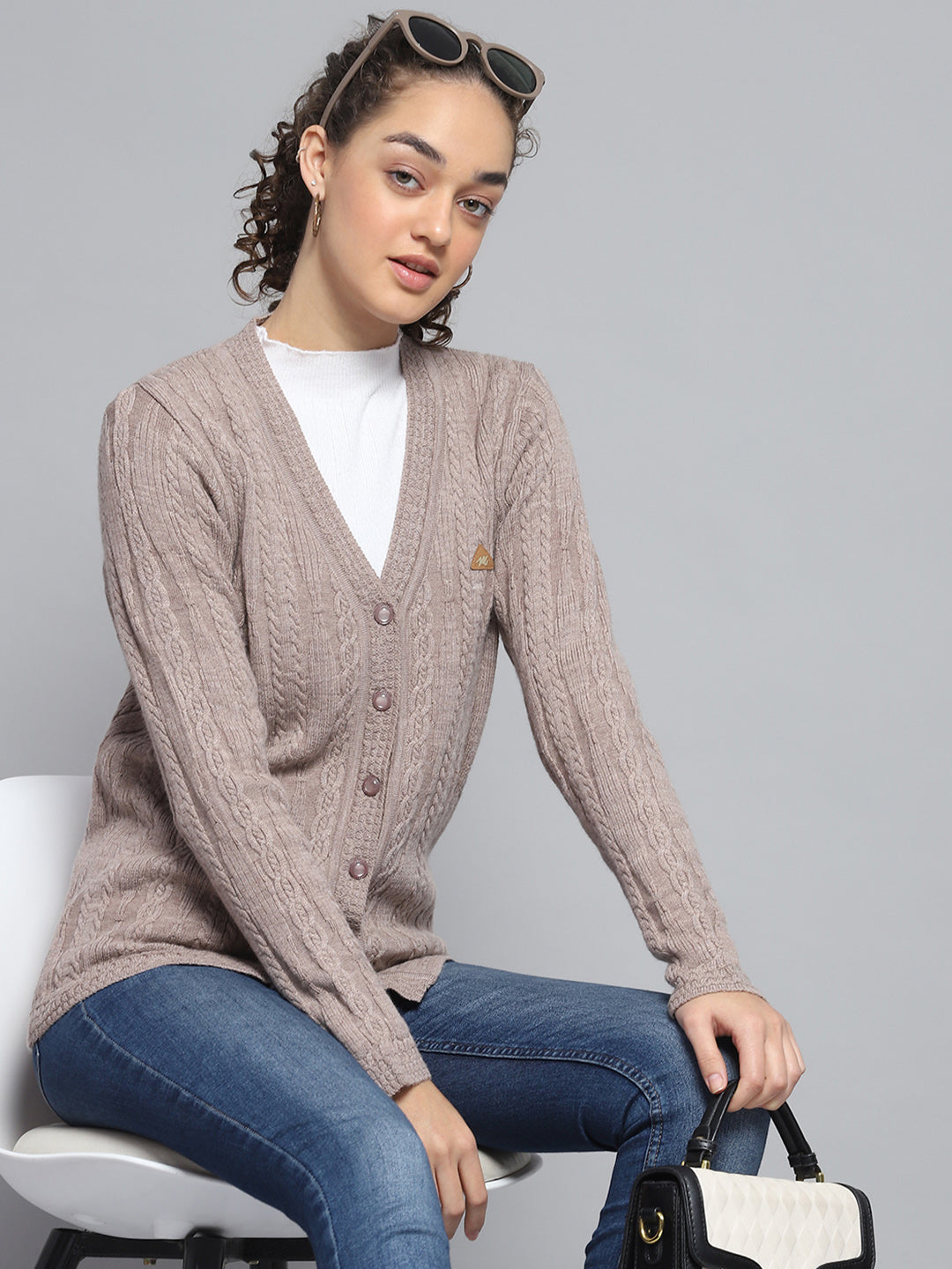 Women Beige Self Design V Neck Full Sleeve Cardigan
