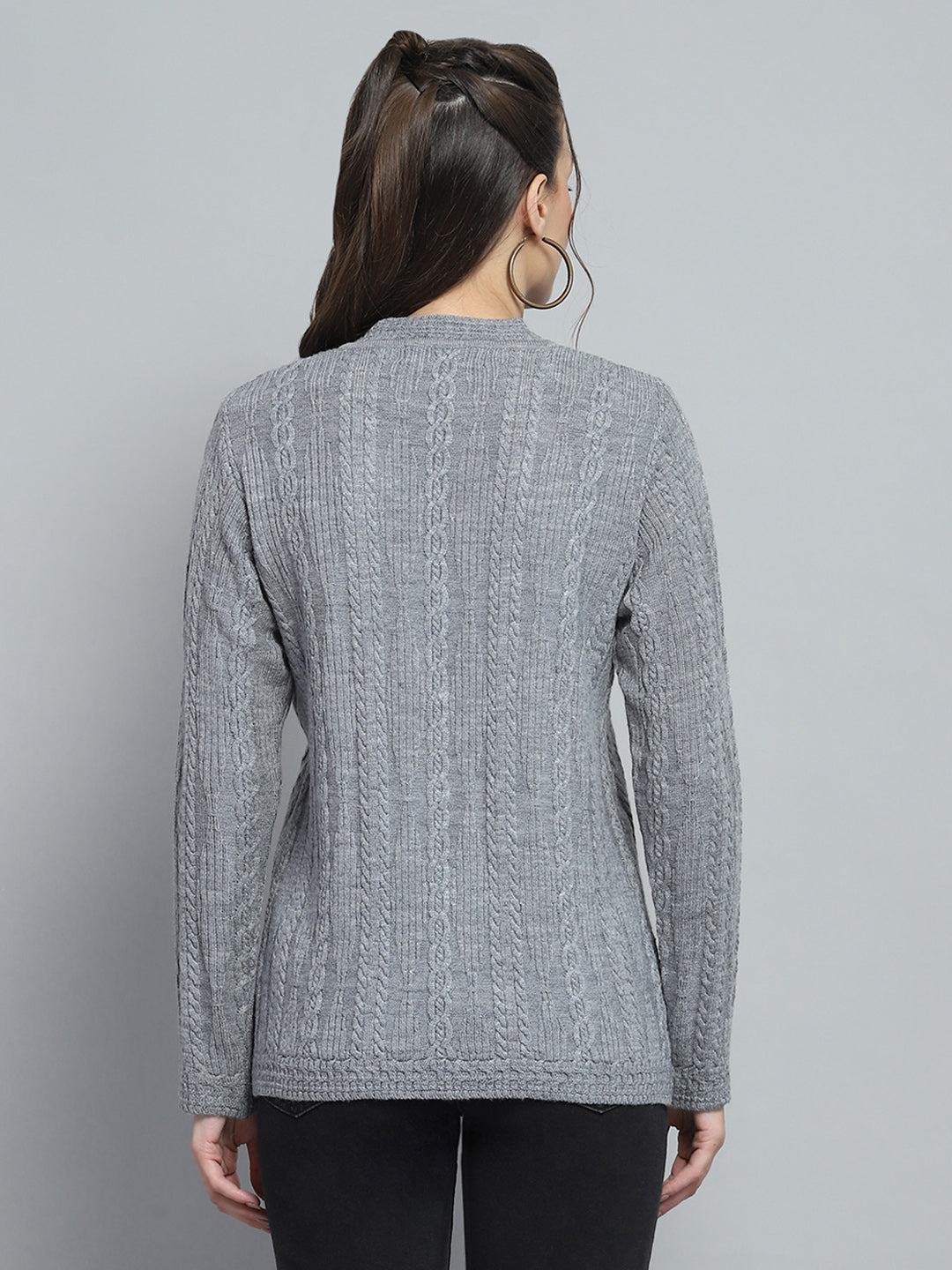 Women Grey Self Design V Neck Full Sleeve Cardigan