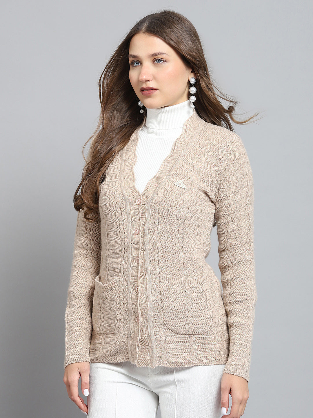Women Beige Self Design V Neck Full Sleeve Cardigan