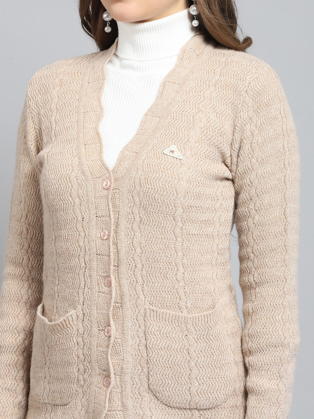 Women Beige Self Design V Neck Full Sleeve Cardigan