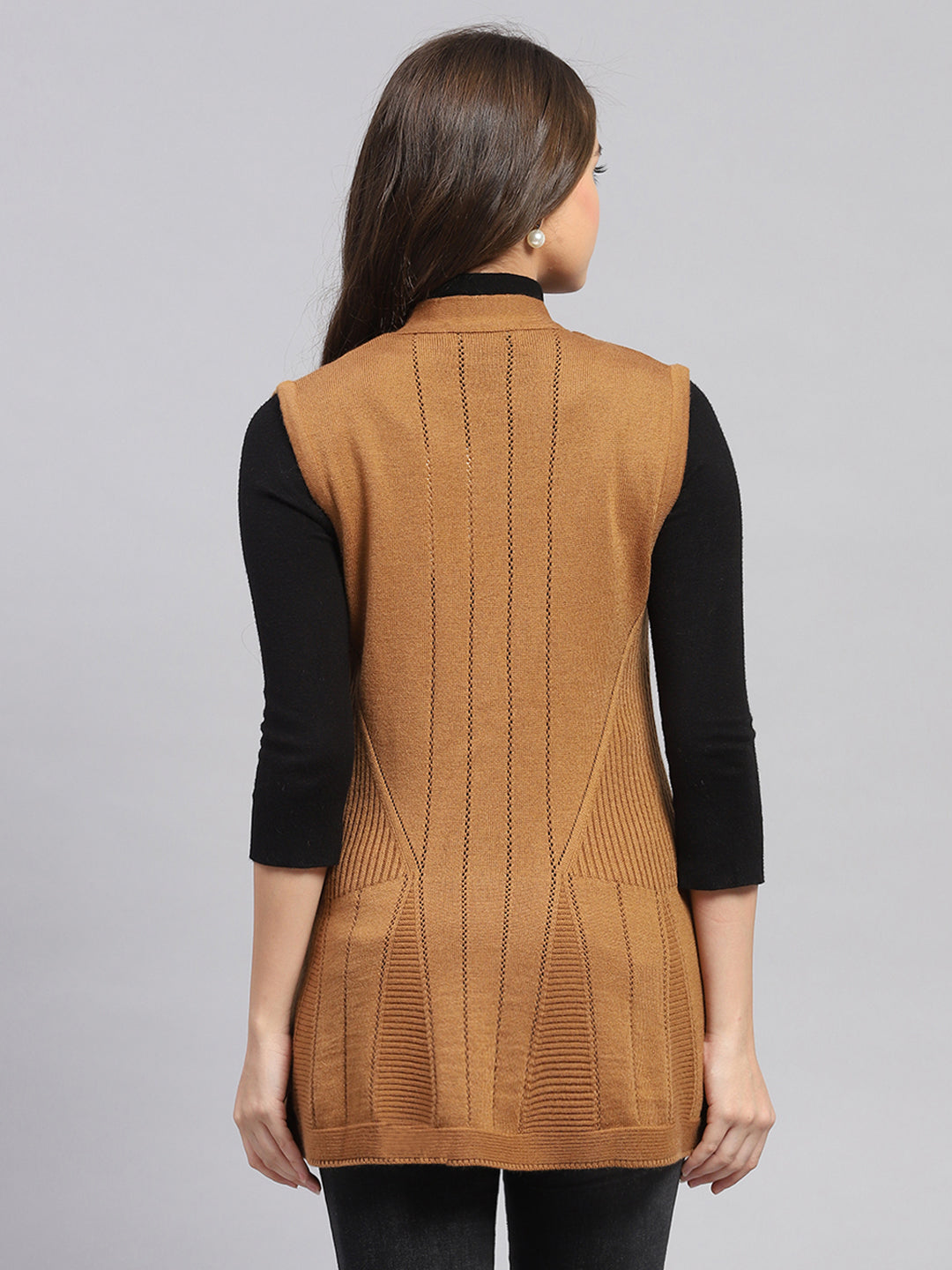 Women Mustard Self Design V Neck Full Sleeve Cardigan