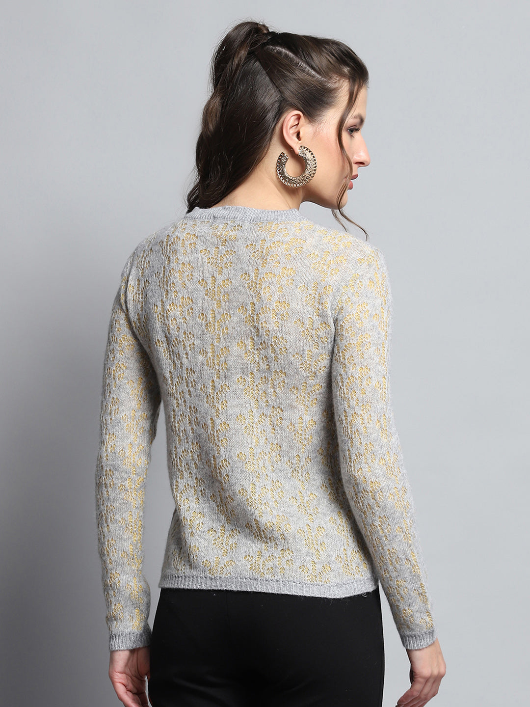 Women Grey Self Design Round Neck Full Sleeve Cardigan