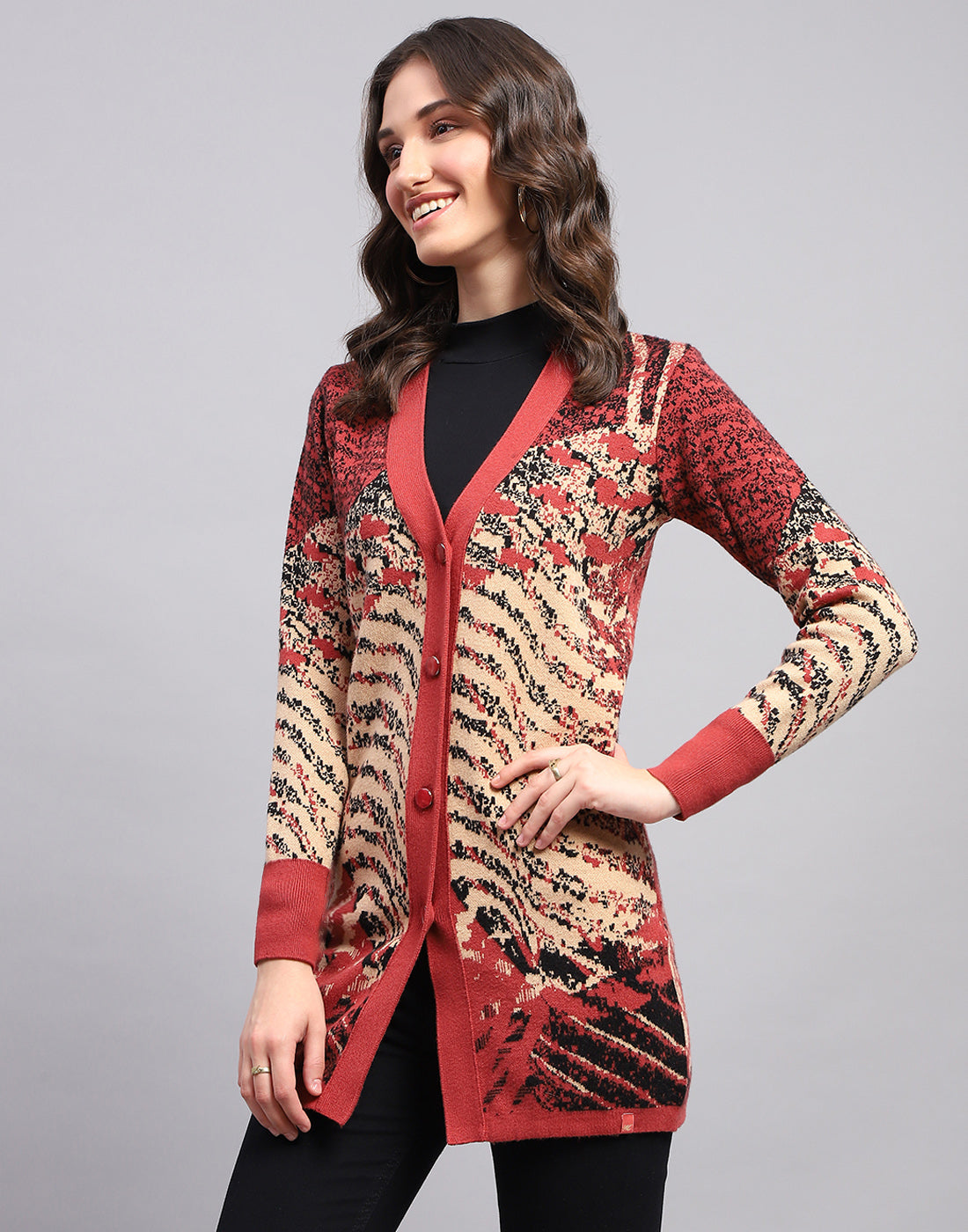 Women Red Self Design V Neck Full Sleeve Cardigan