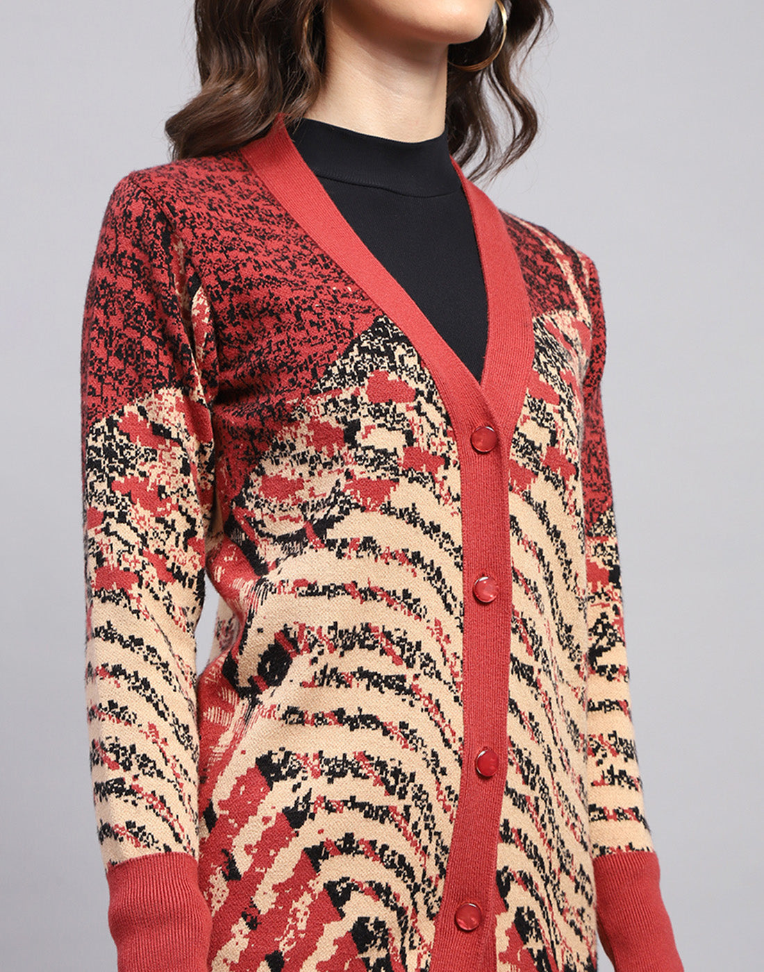 Women Red Self Design V Neck Full Sleeve Cardigan