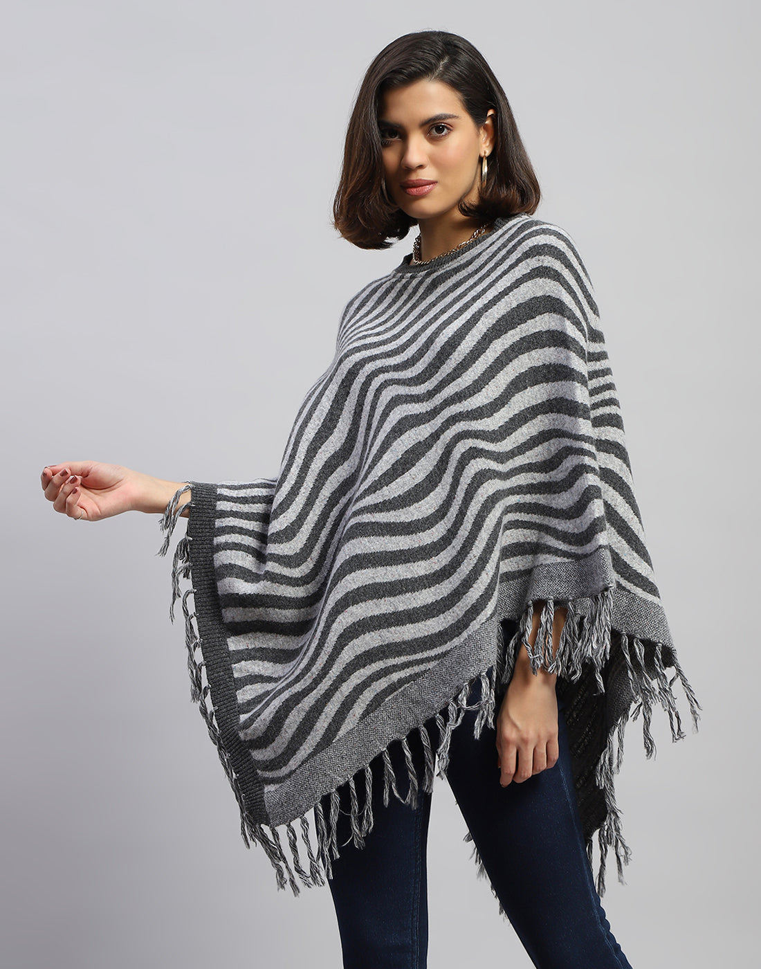 Women Grey Self Design Round Neck Poncho