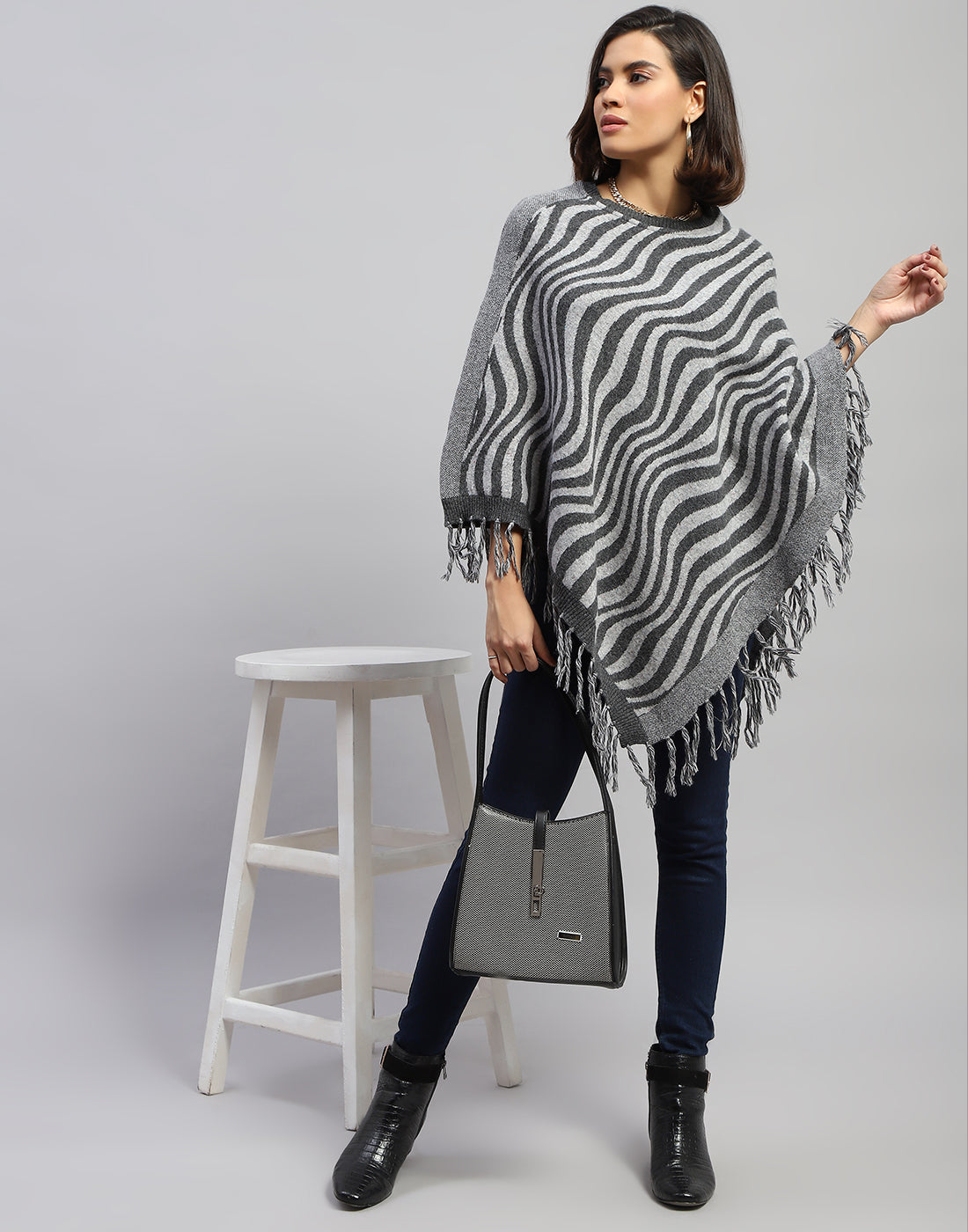 Women Grey Self Design Round Neck Poncho
