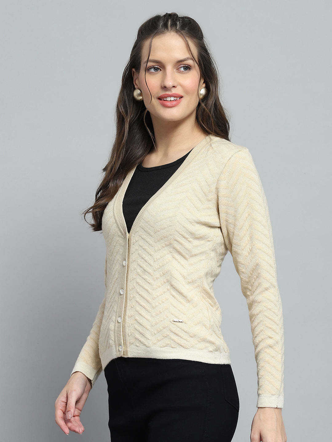 Women Beige Self Design V Neck Full Sleeve Cardigan