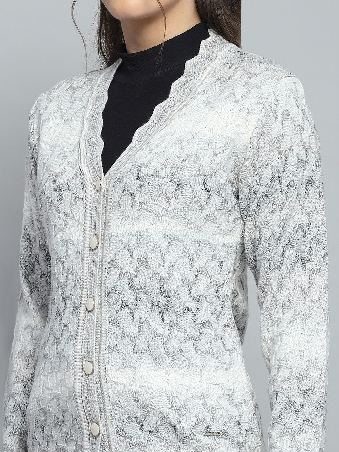 Women Grey Self Design V Neck Full Sleeve Cardigan