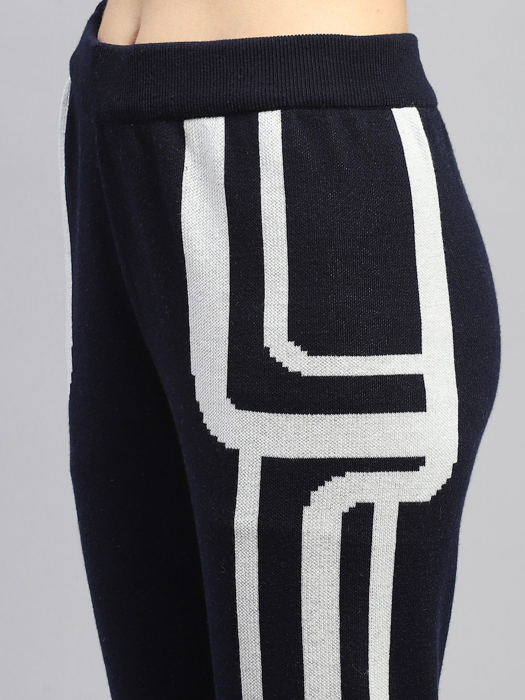 Women Navy Blue Printed Round Neck Full Sleeve Cords Set