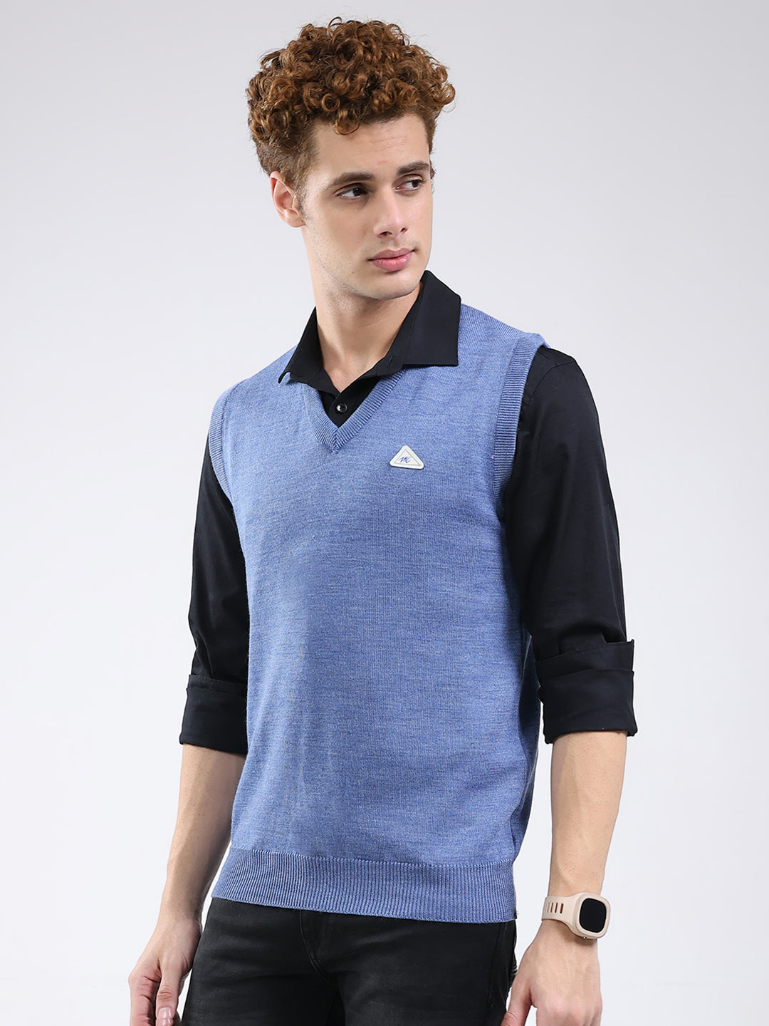 Men Blue Solid V Neck Sleeveless Sweater