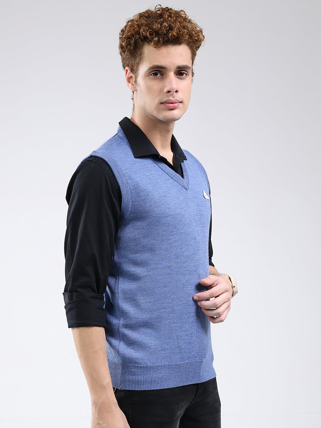 Men Blue Solid V Neck Sleeveless Sweater