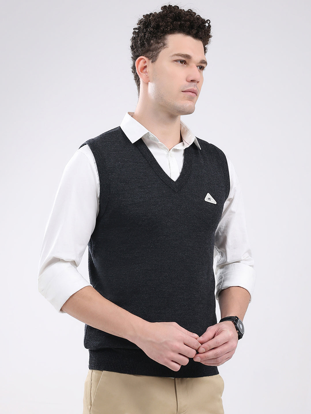 Men Dark Grey Solid V Neck Sleeveless Sweater