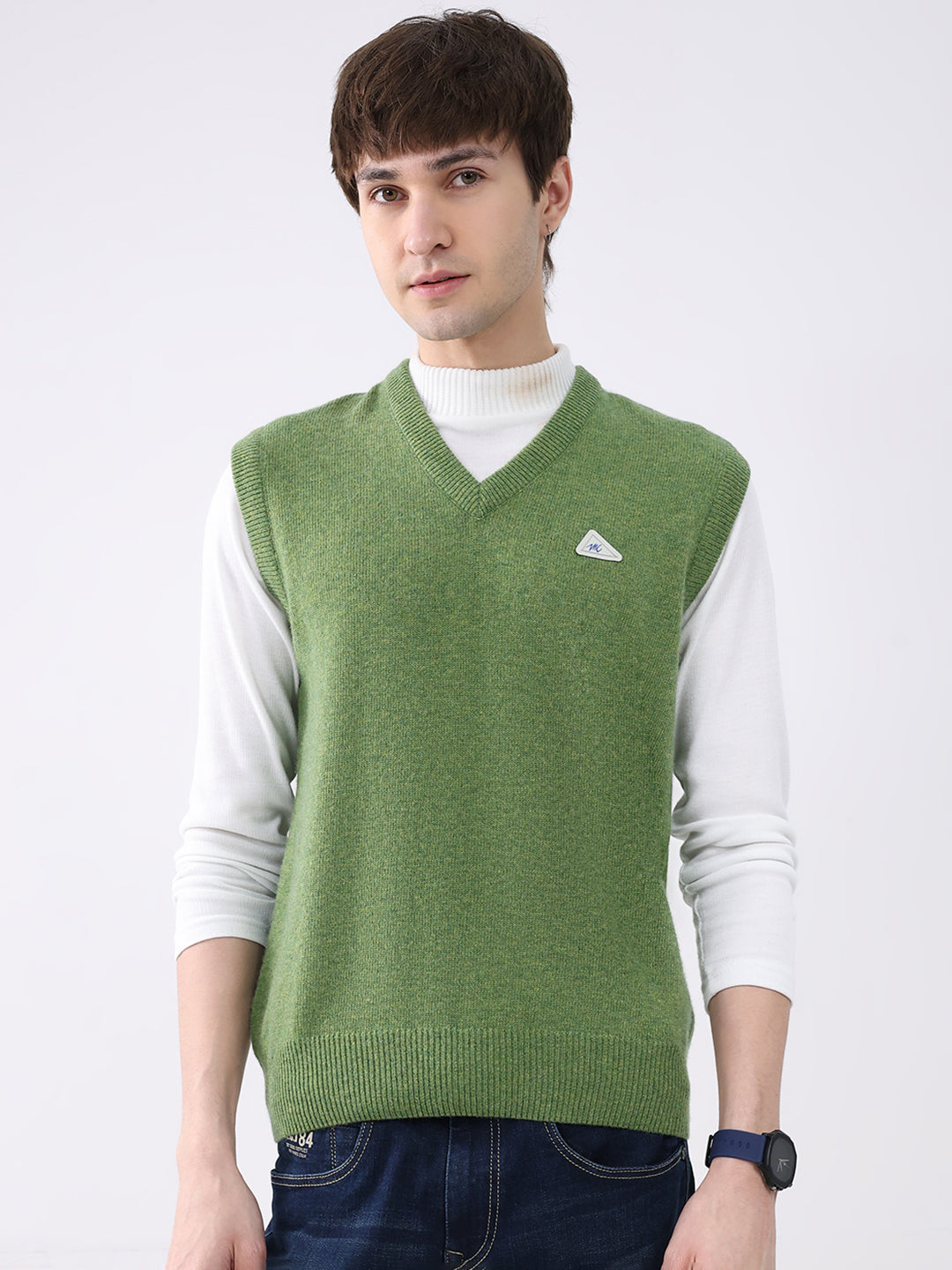 Men Green Solid V Neck Sleeveless Sweater