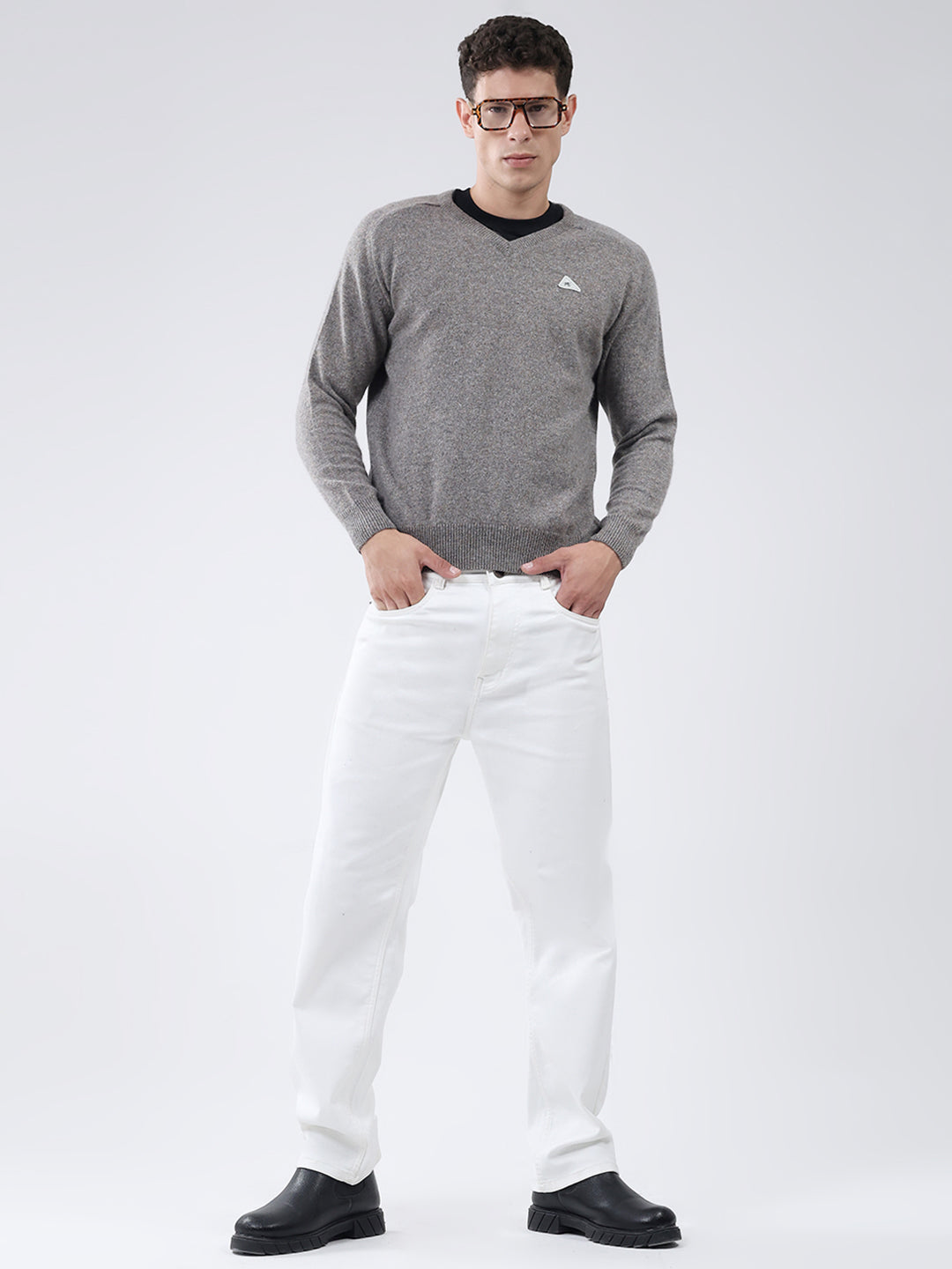 Men Grey Solid V Neck Full Sleeve Pullover