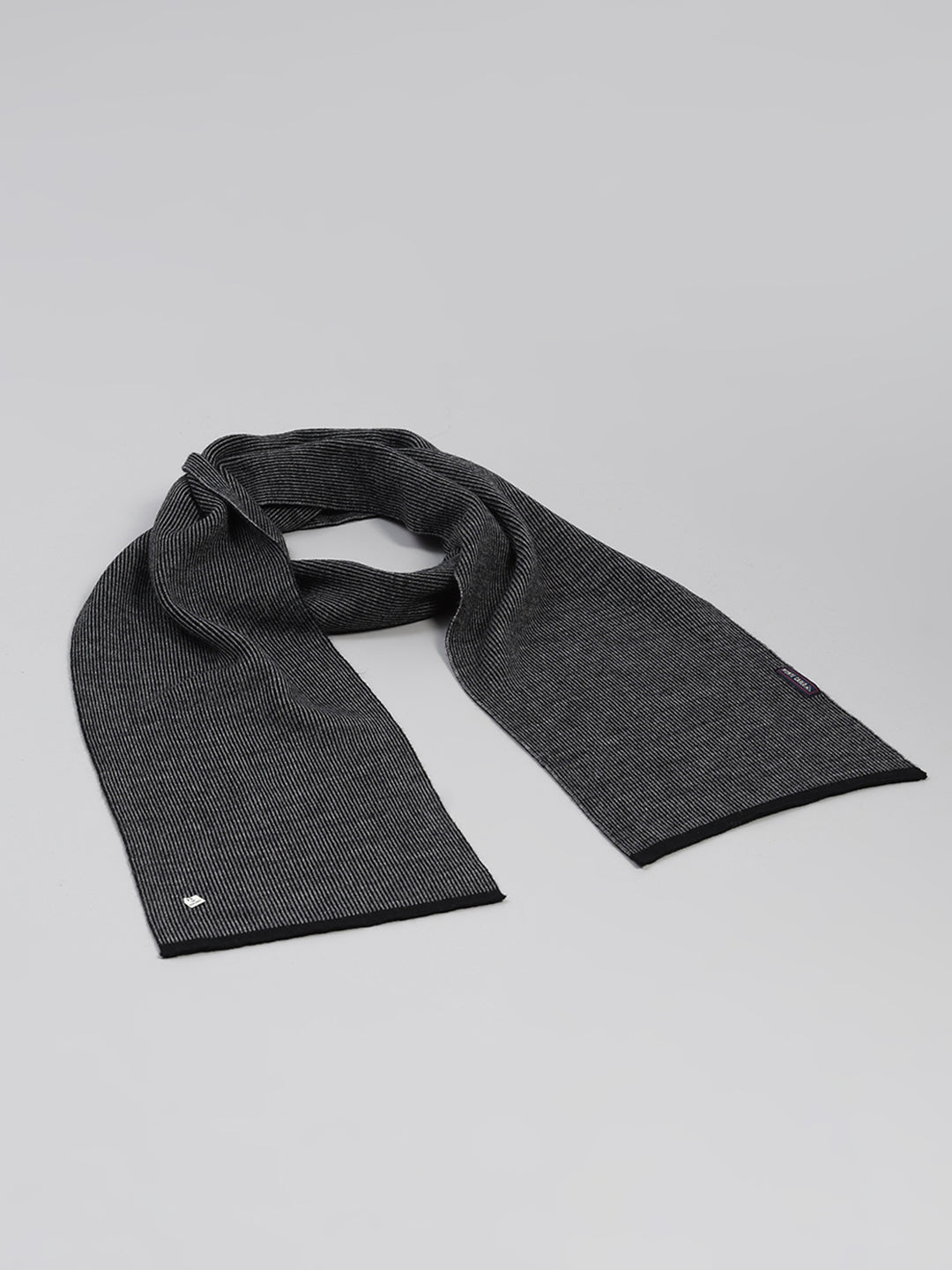Men Black Printed Blend Wool Muffler