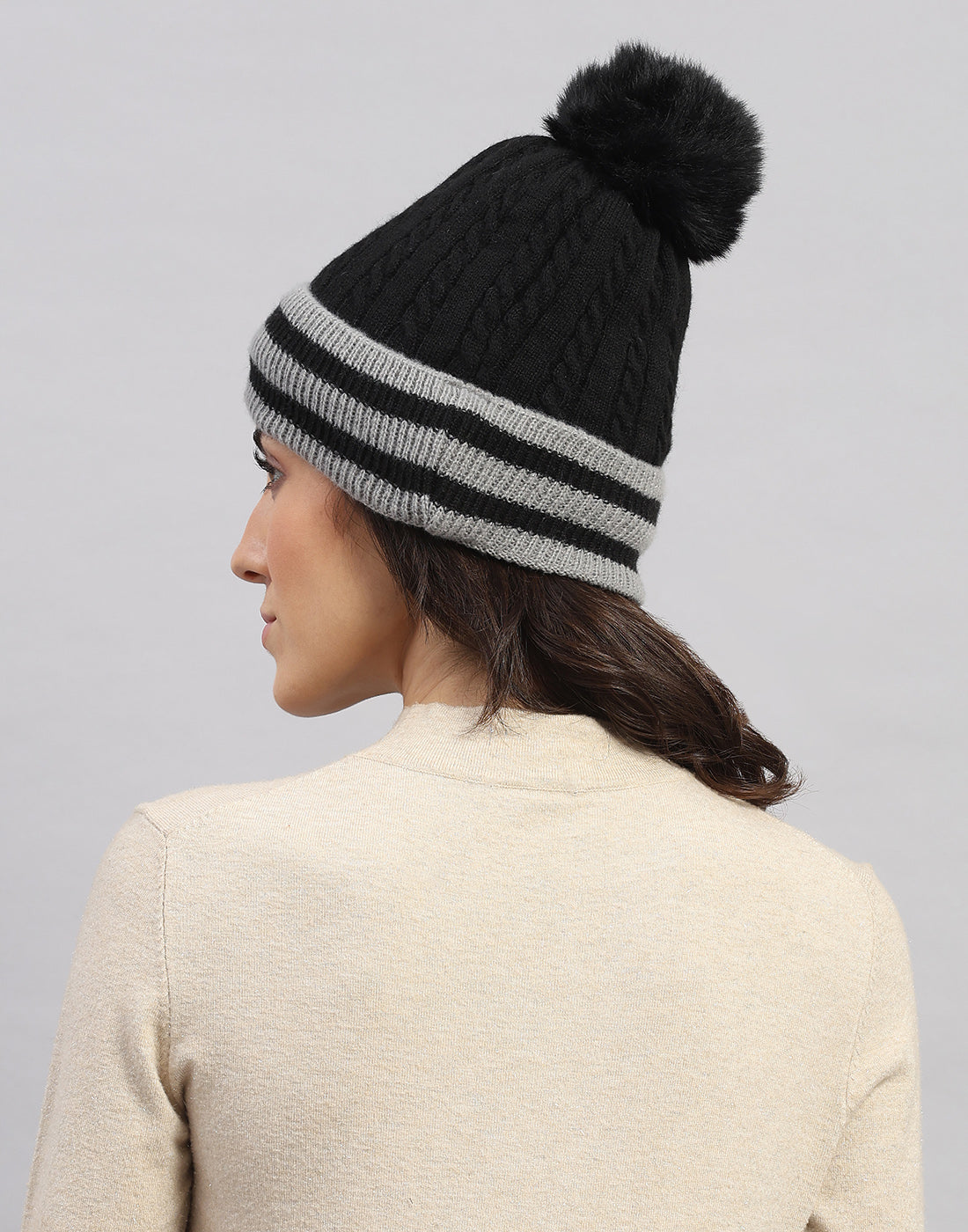 Women Black Printed Blend Wool Cap