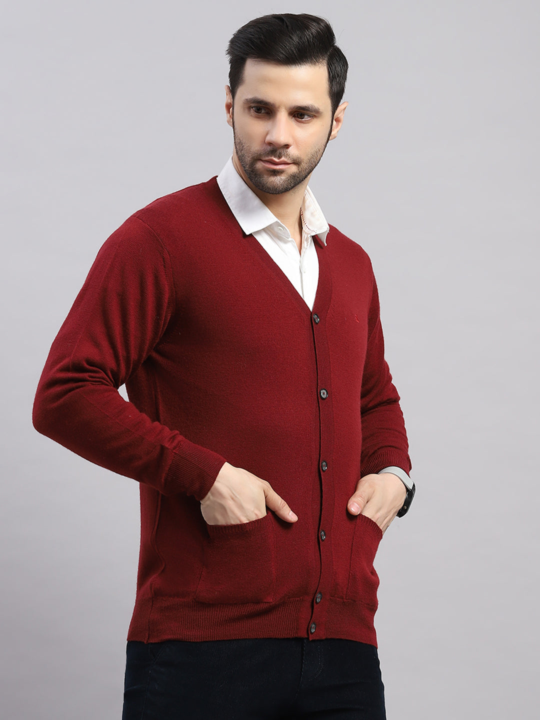 Luxuria Men Maroon Solid V Neck Full Sleeve Cardigan
