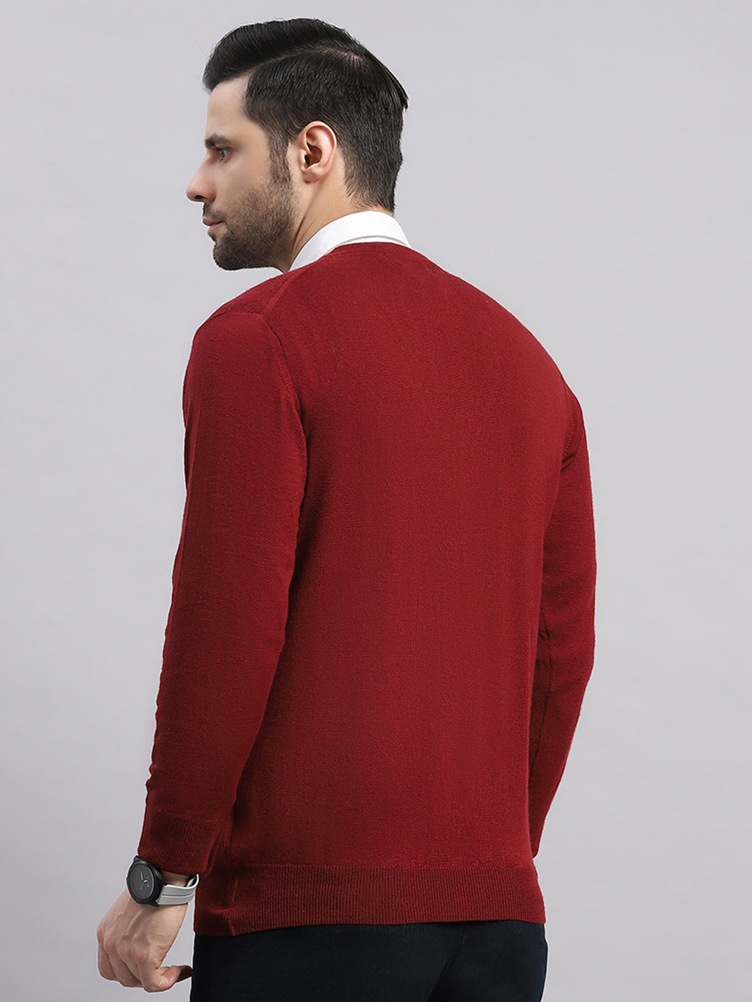 Luxuria Men Maroon Solid V Neck Full Sleeve Cardigan