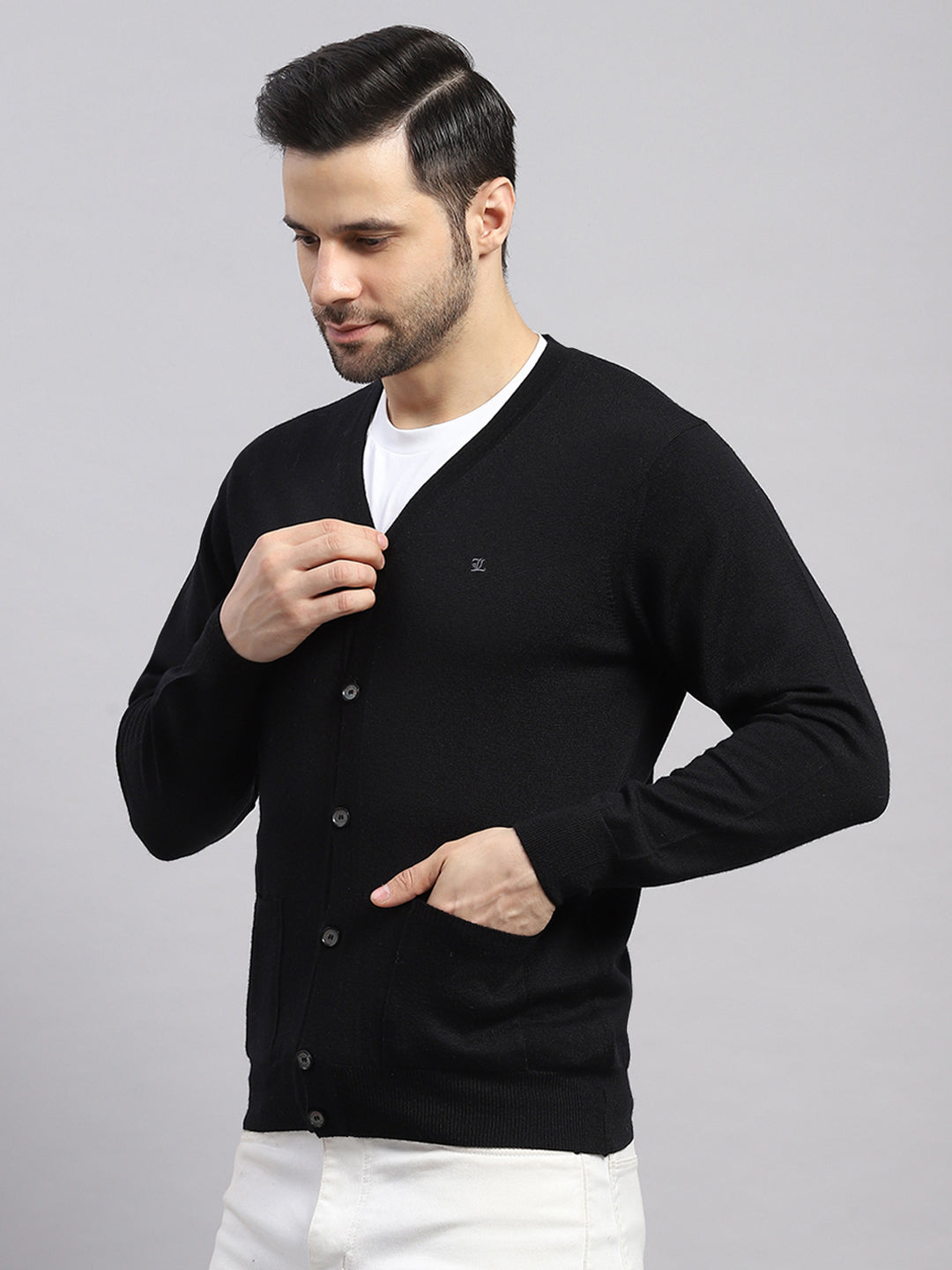 Luxuria Men Black Solid V Neck Full Sleeve Cardigan
