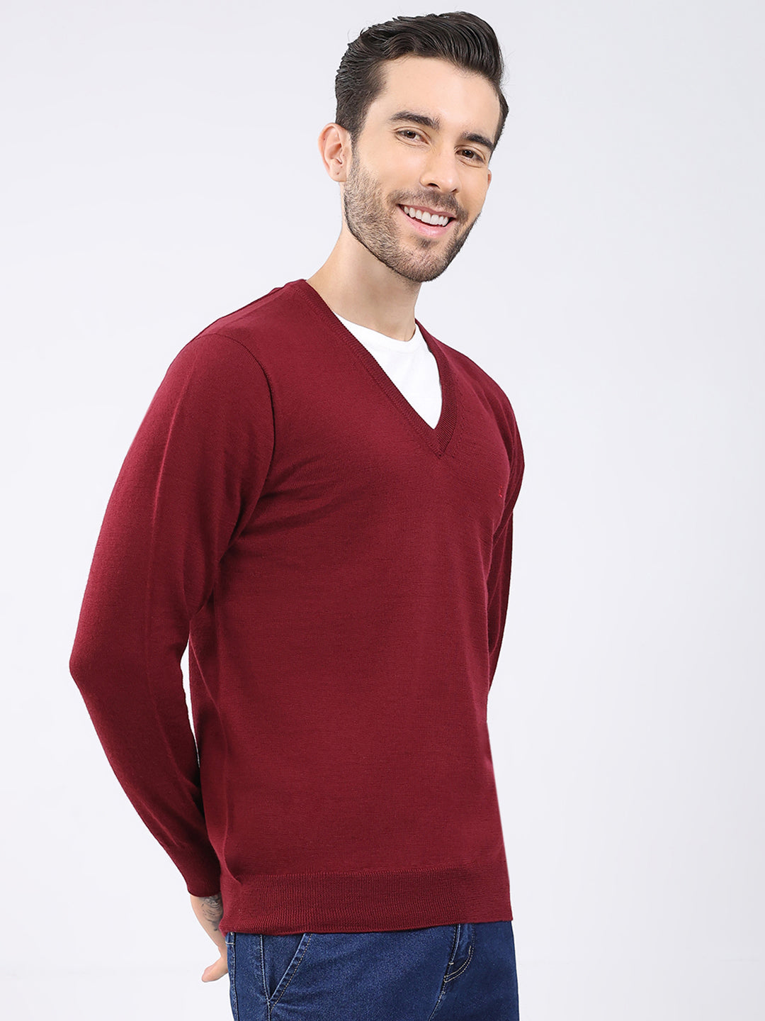 Luxuria Men Maroon Solid V Neck Full Sleeve Pullover