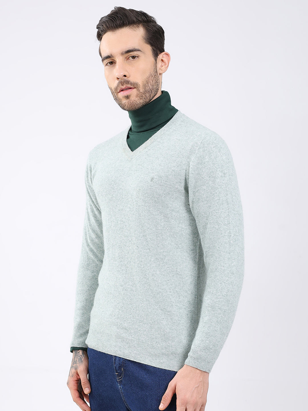 Luxuria Men Green Solid V Neck Full Sleeve Pullover