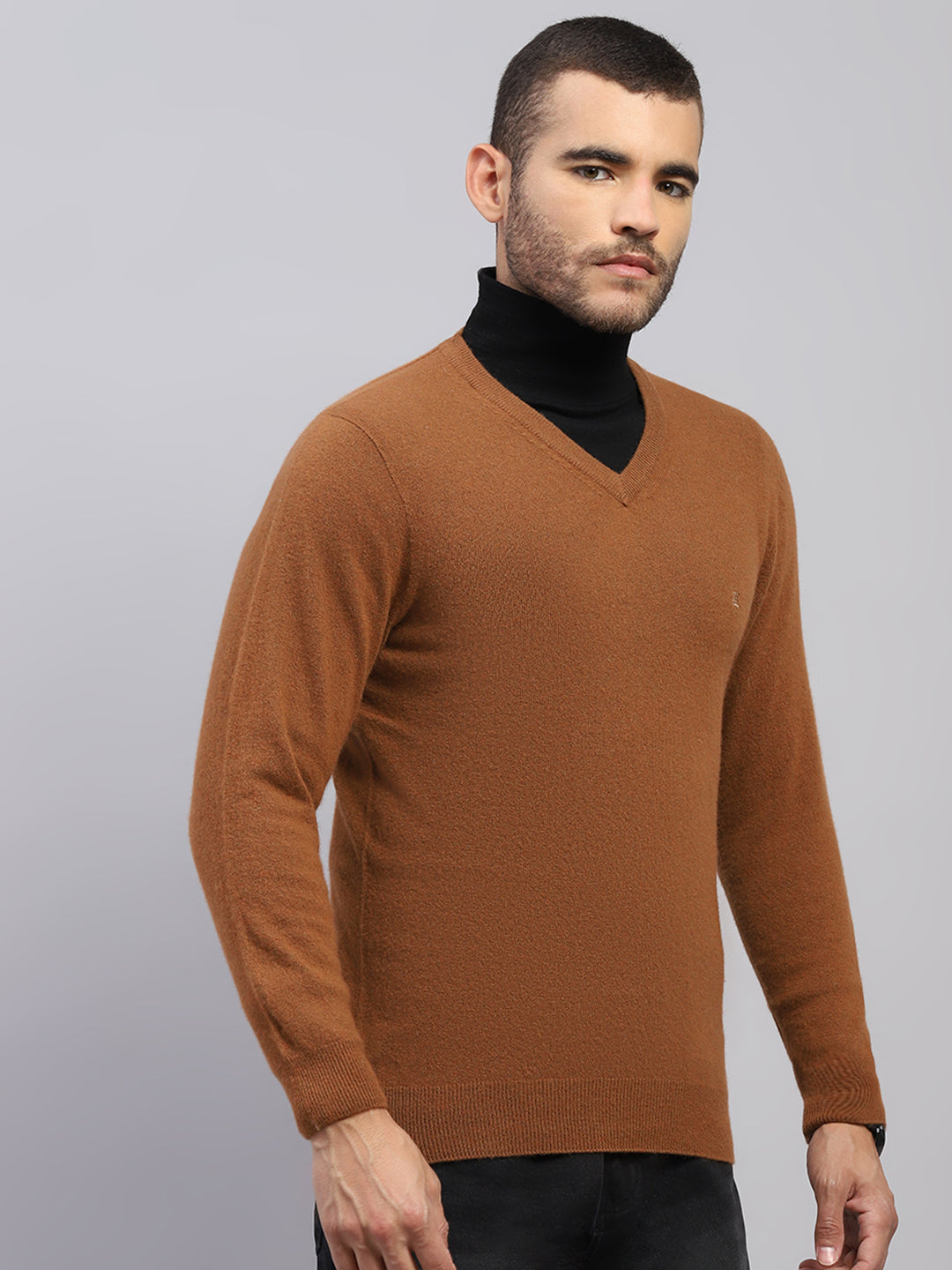 Luxuria Men Brown Solid V Neck Full Sleeve Pullover