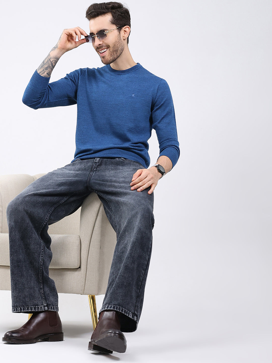 Luxuria Men Blue Solid Round Neck Full Sleeve Pullover