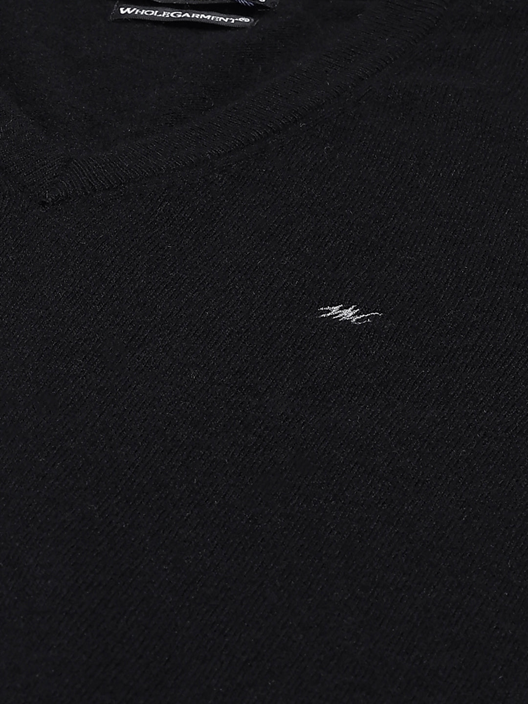 Men Black Solid V Neck Sleeveless Sweater