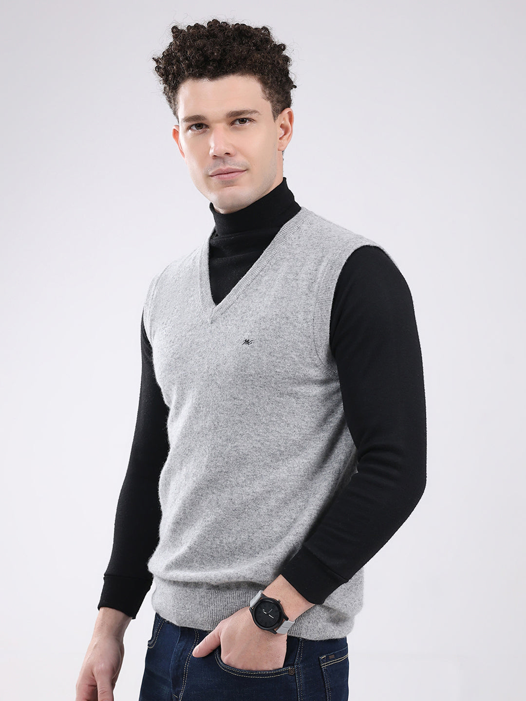 Men Grey Solid V Neck Sleeveless Sweater