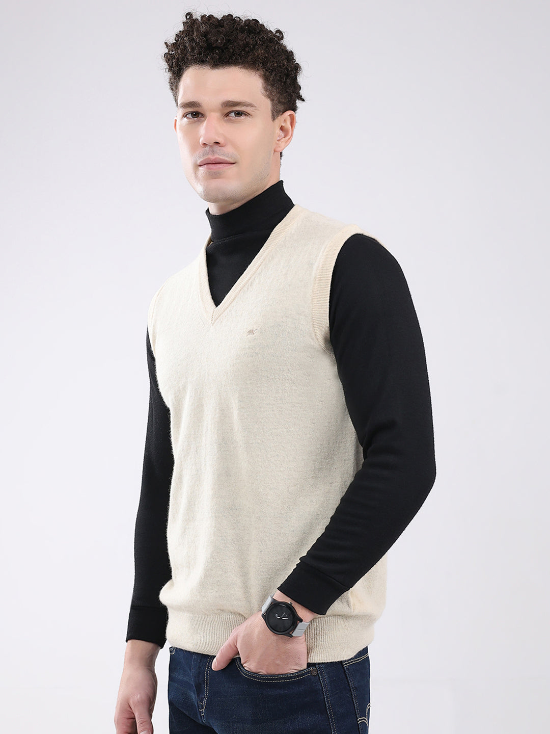 Men Cream Solid V Neck Sleeveless Sweater