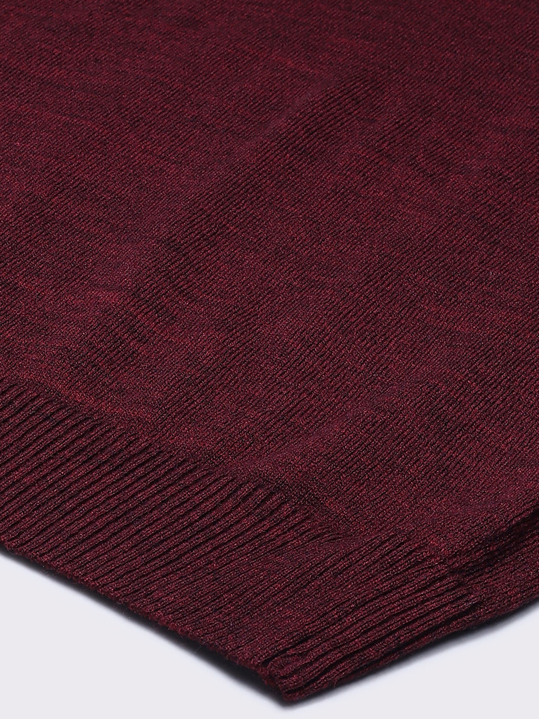 Men Maroon Solid V Neck Full Sleeve Pullover