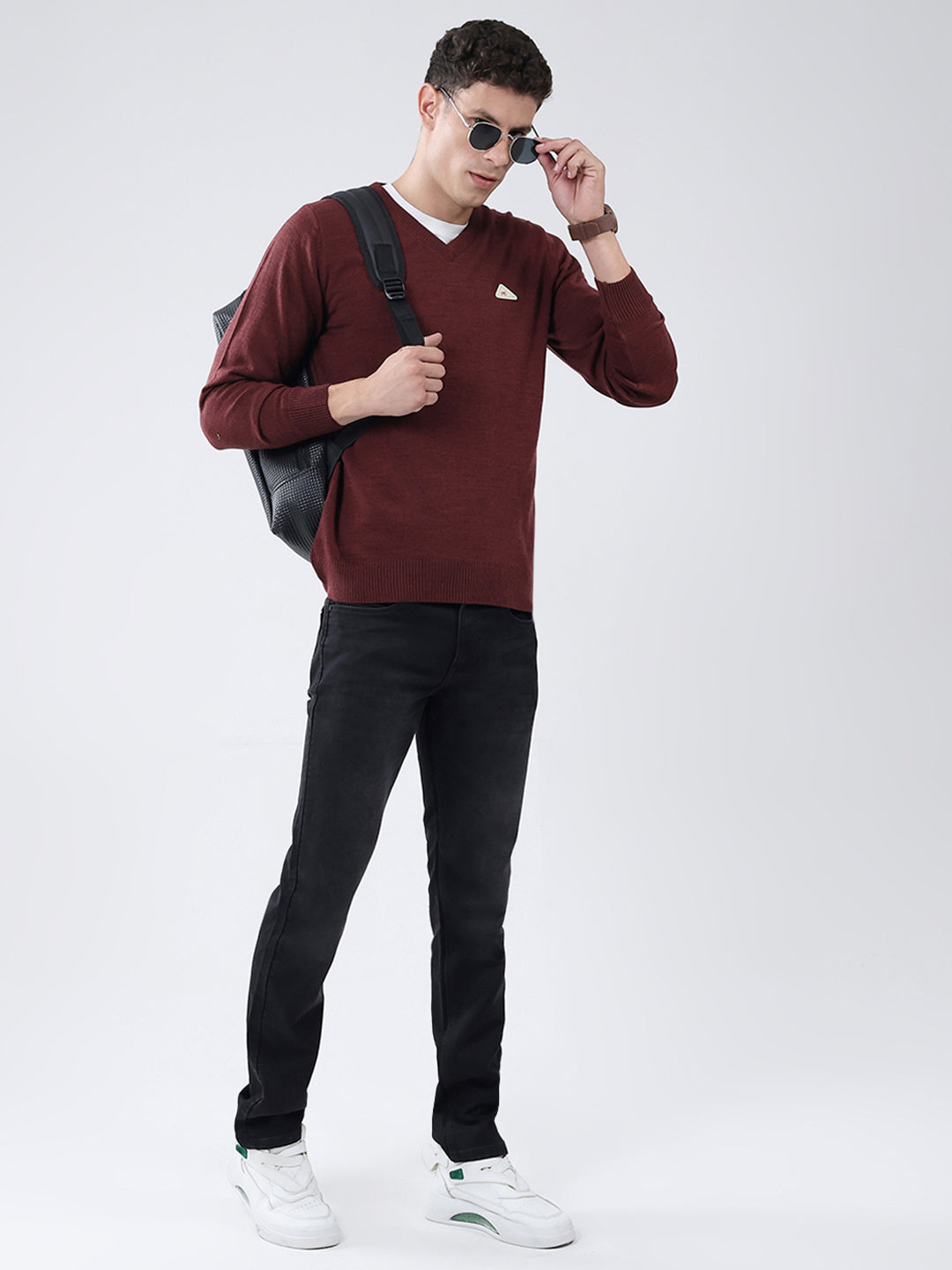 Men Maroon Solid V Neck Full Sleeve Pullover
