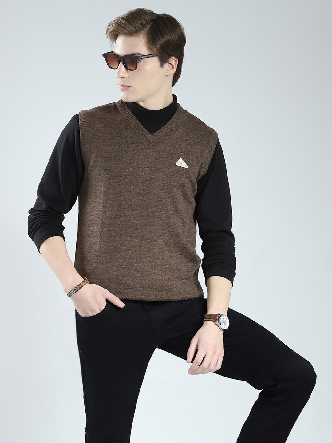 Men Brown Solid V Neck Sleeveless Sweater