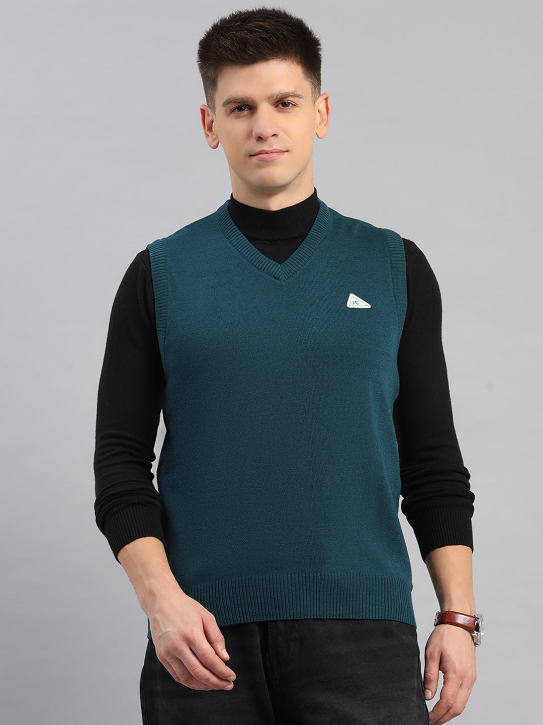 Men Teal Blue Solid V Neck Sleeveless Sweater