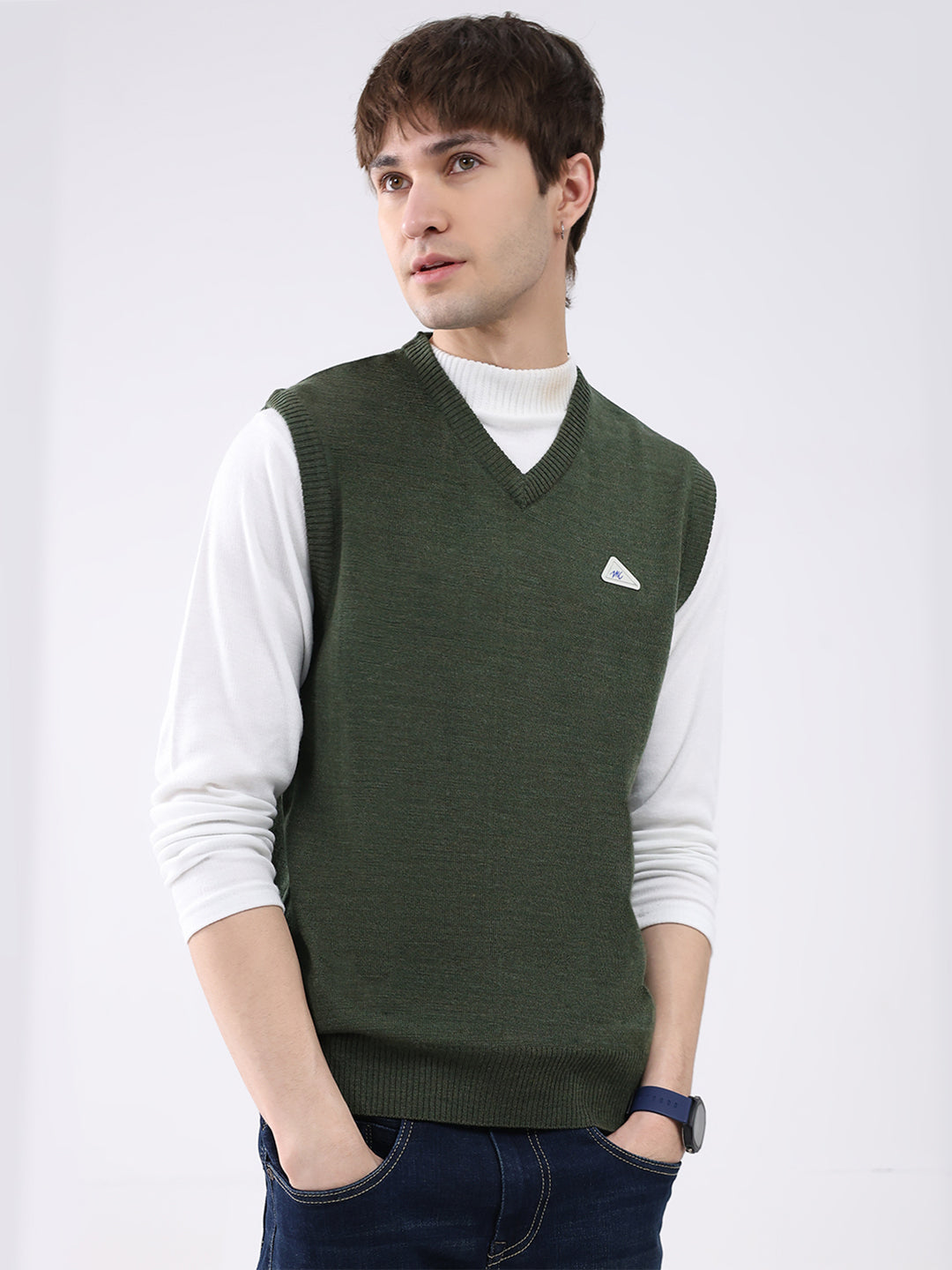 Men Green Solid V Neck Sleeveless Sweater