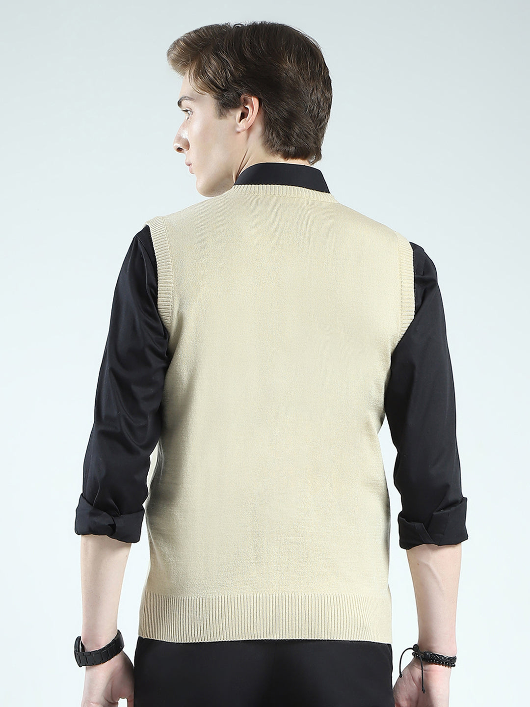 Men Tan Solid V Neck Sleeveless Sweater