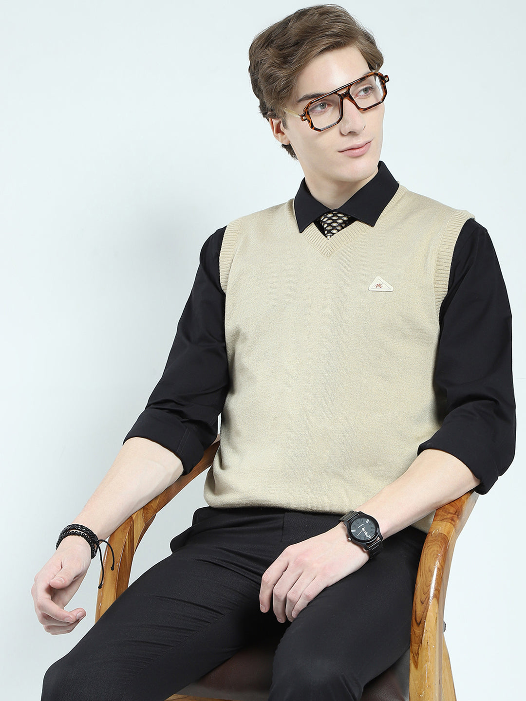 Men Tan Solid V Neck Sleeveless Sweater