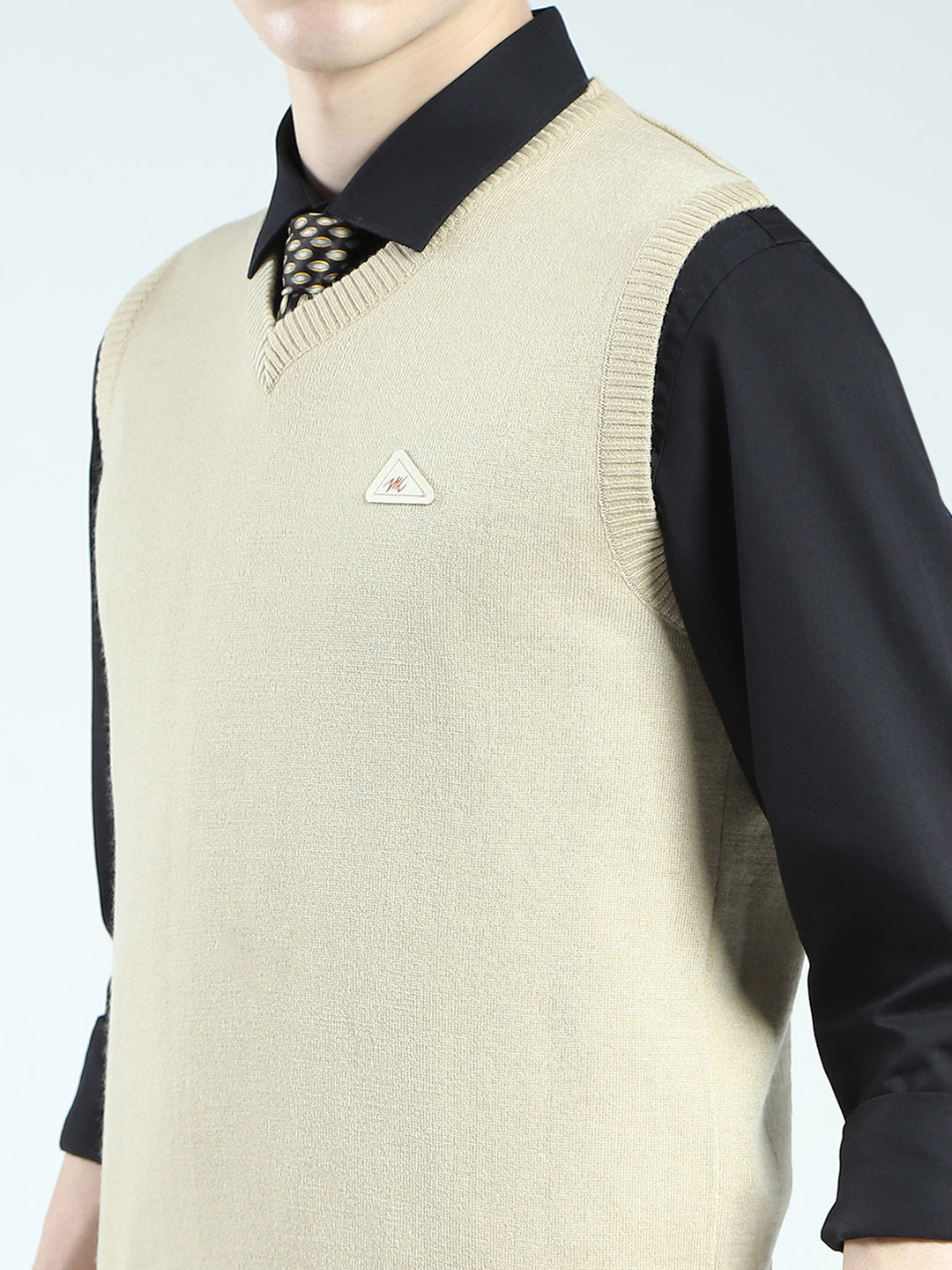 Men Tan Solid V Neck Sleeveless Sweater