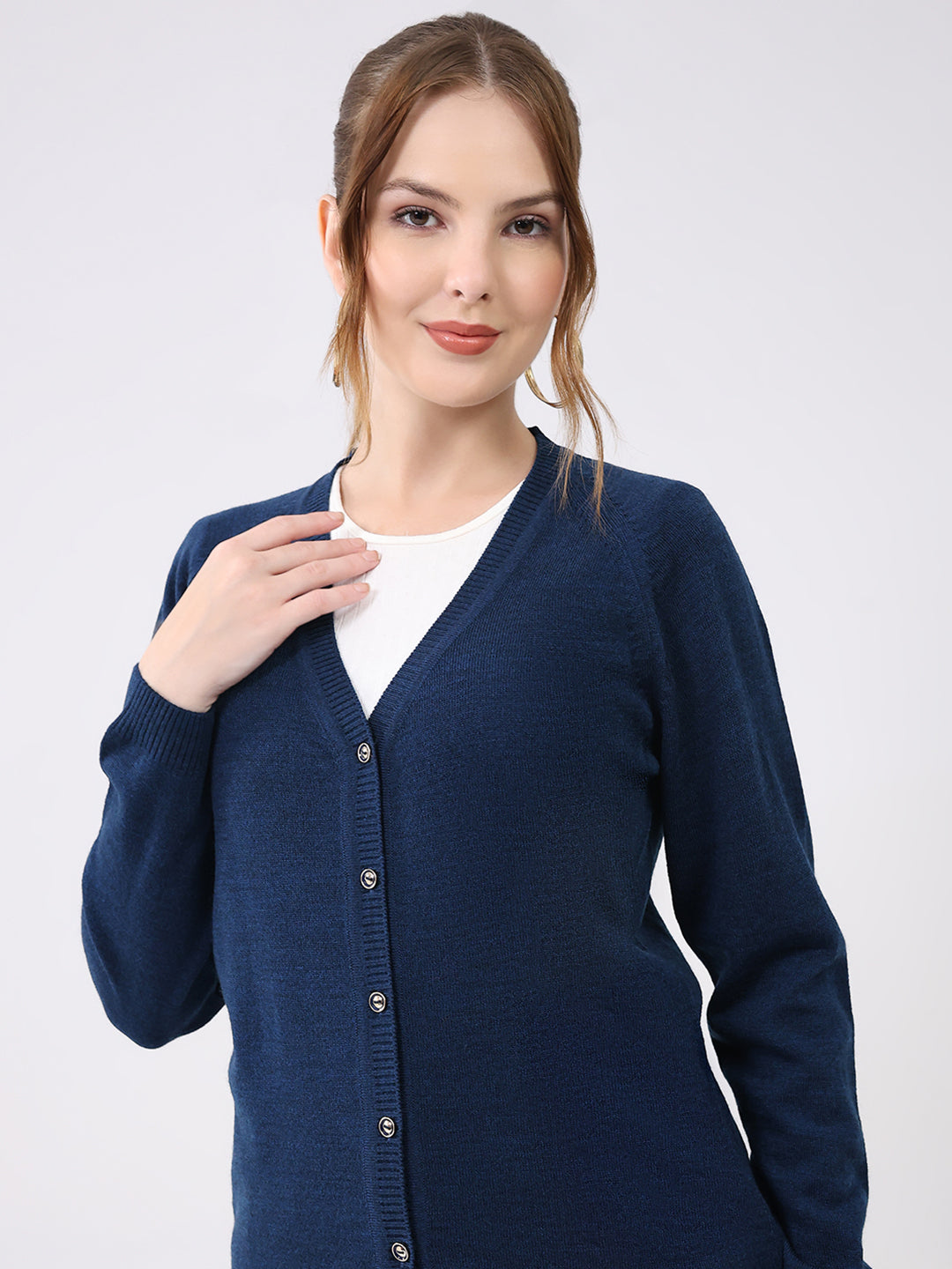 Women Blue Solid V Neck Full Sleeve Cardigan