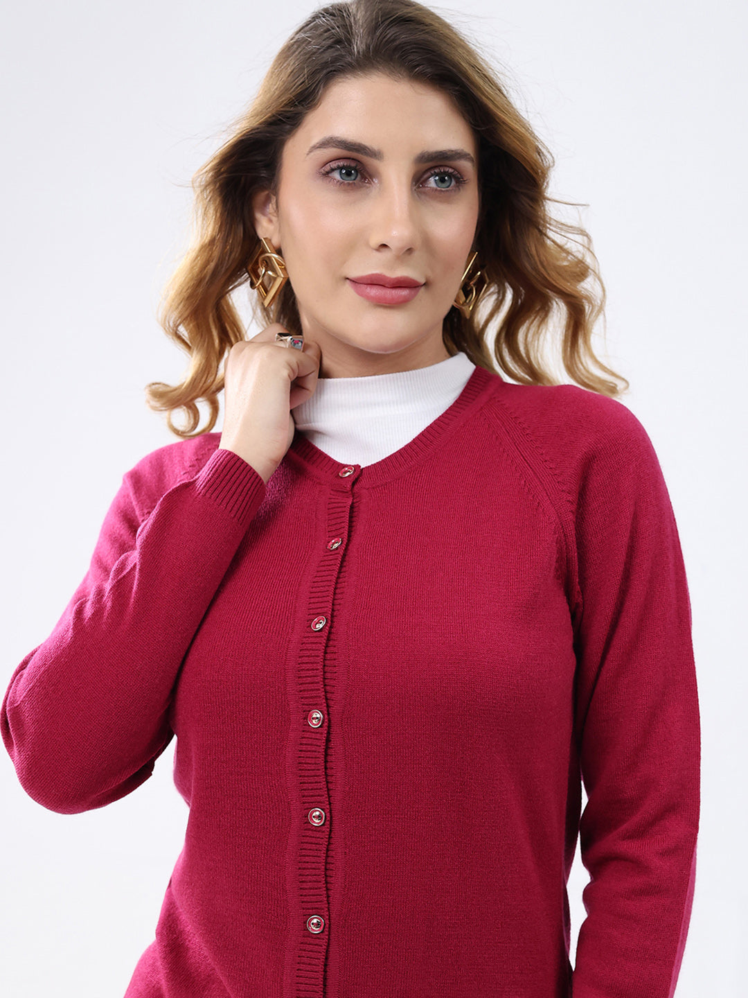 Women Magenta Solid Round Neck Full Sleeve Cardigan