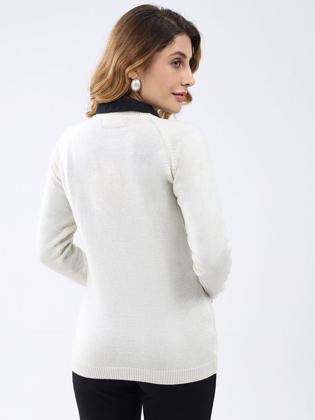 Women White Solid Round Neck Full Sleeve Cardigan