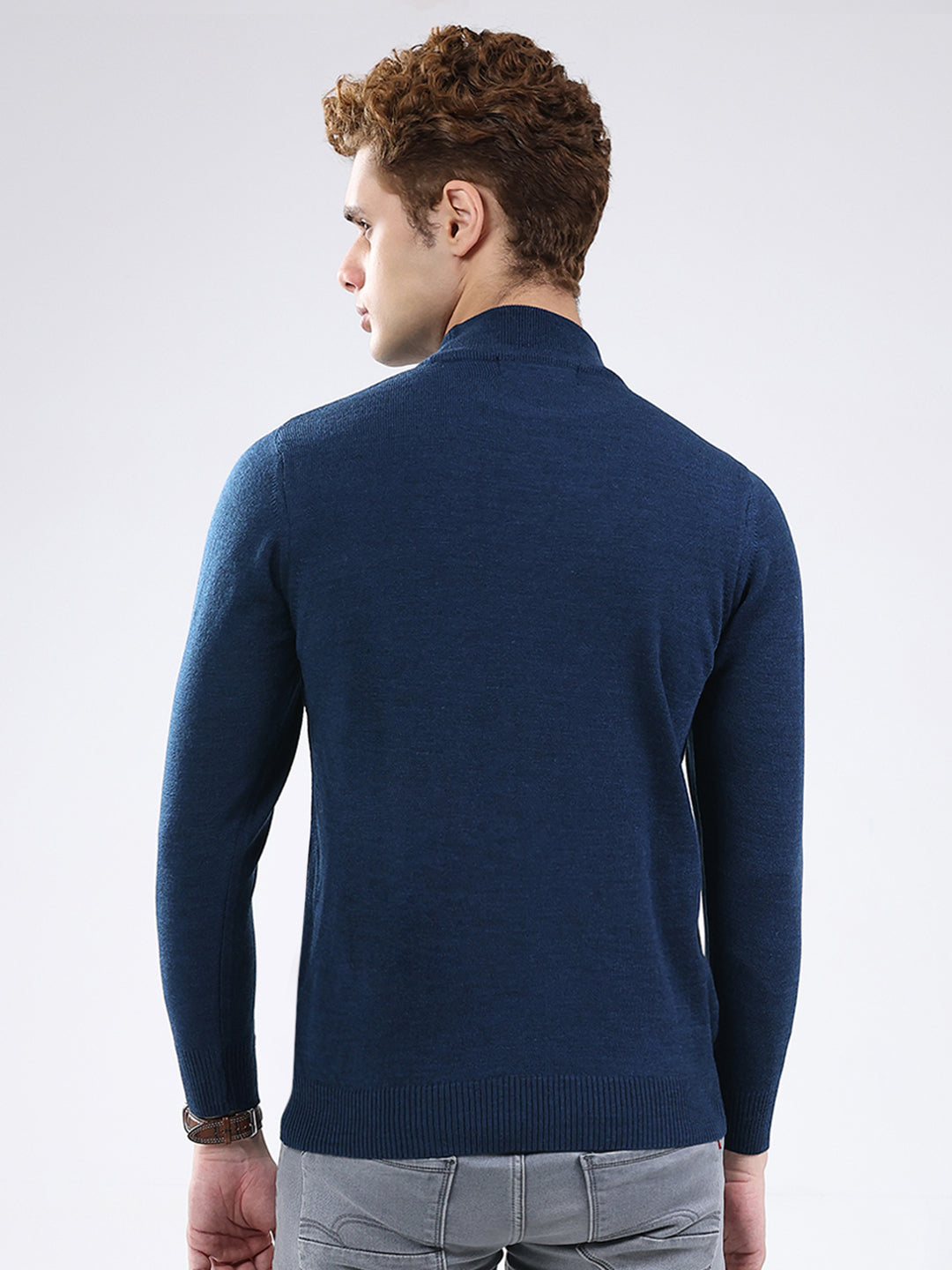 Men Blue Solid Mock Neck Full Sleeve Pullover